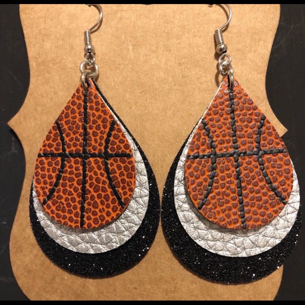 Ball season earrings